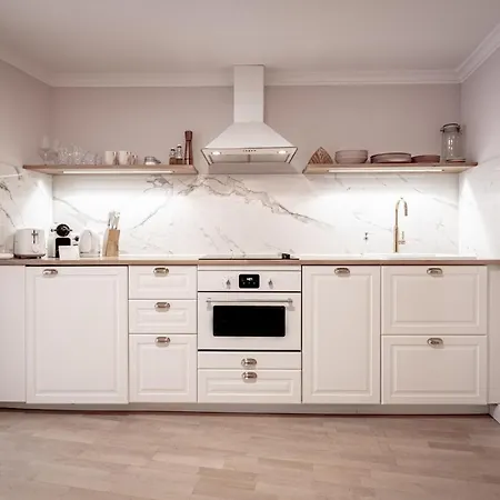 Apartahotel Boutique Charme Langestr 14 4*